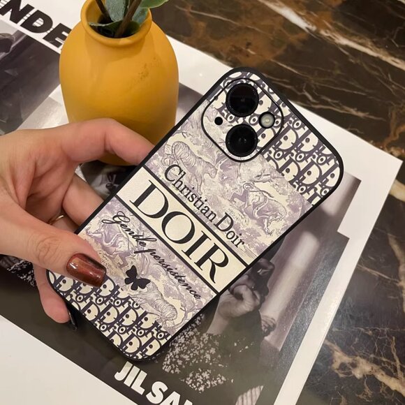 Cream iPhone16 Case - Picture 1 of 2